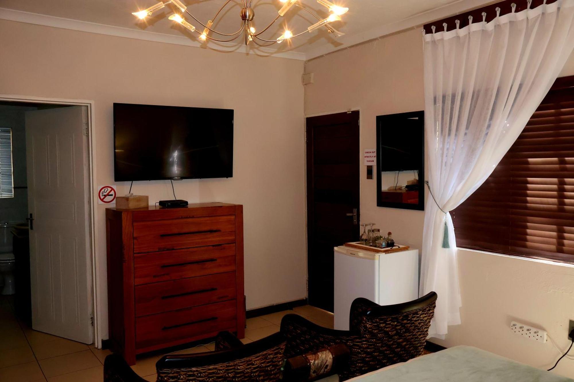 The Leopard Tree Bed & Breakfast Polokwane Eksteriør bilde